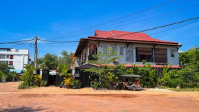 Nika's House